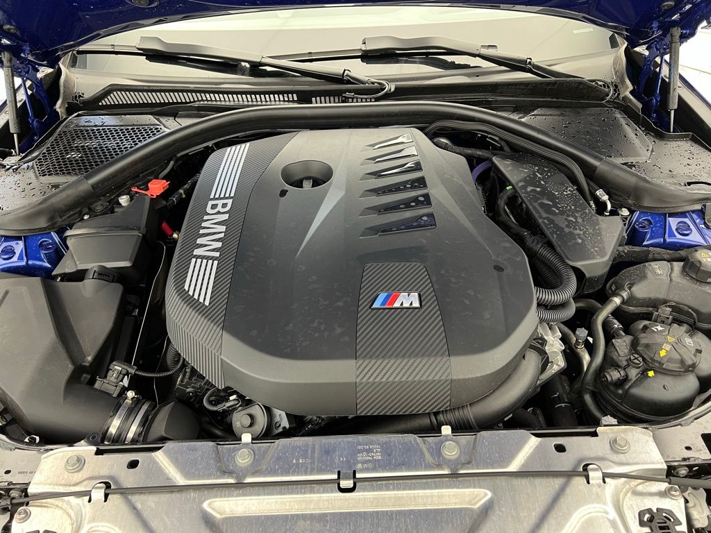 New 2025 Portimao Blue Metallic BMW M340i image 6