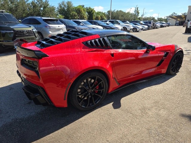 2019 Chevrolet Corvette Grand Sport 2LT photo 4