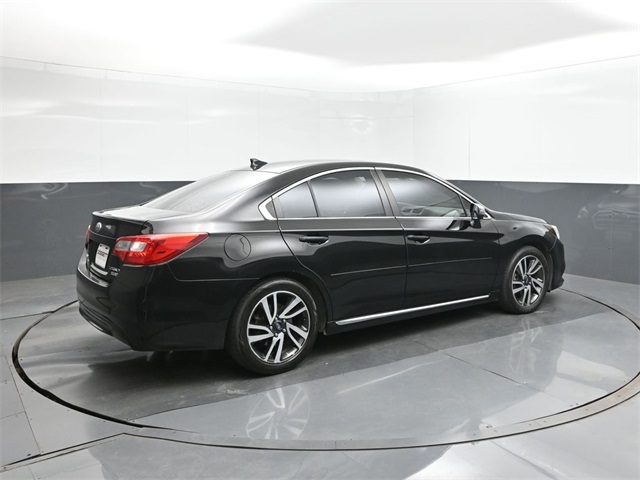 2017 Subaru Legacy 2.5i photo 11