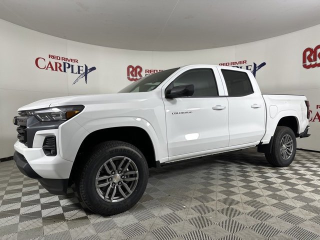2025 Chevrolet Colorado LT photo 3