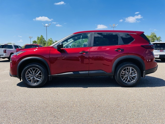 2025 Nissan Rogue S photo 3