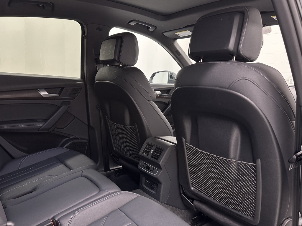 2023 Audi Q5 S line Premium Plus photo 19