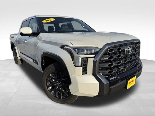 2022 Toyota Tundra Platinum's photo