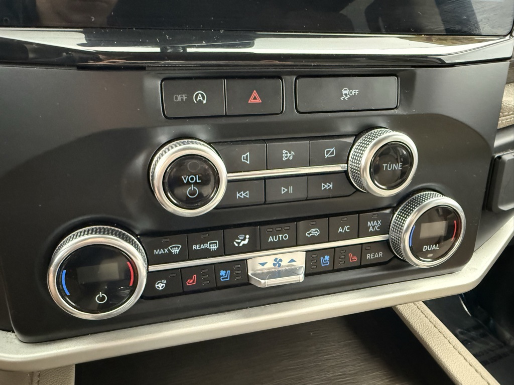 2024 Ford Expedition MAX Limited photo 29