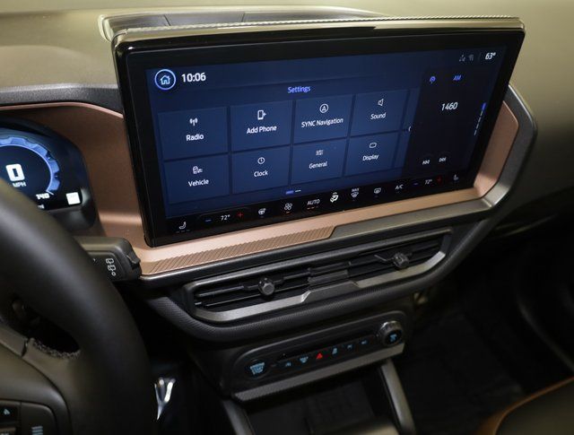 2025 Ford Bronco Sport Outer Banks photo 13