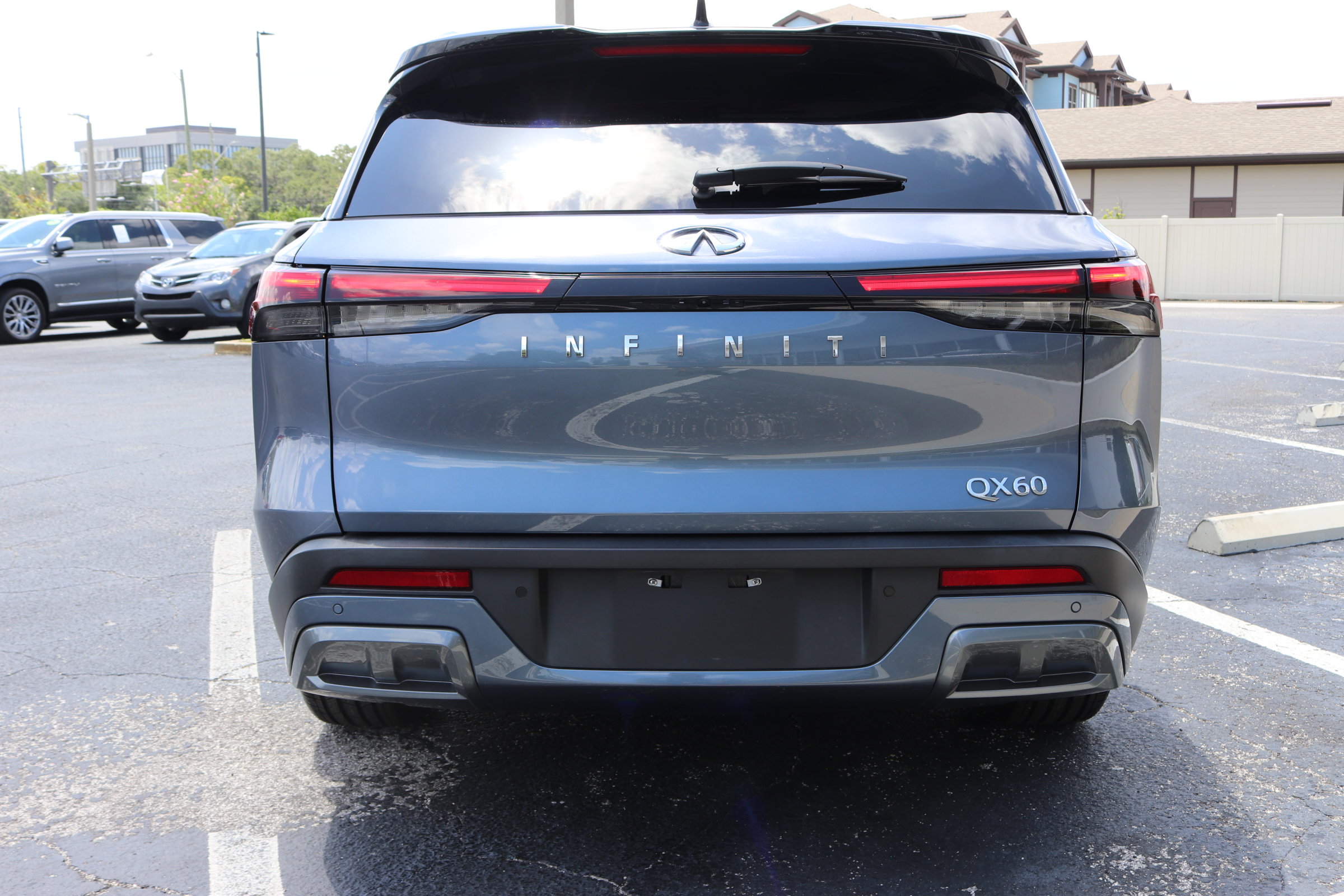2023 Infiniti QX60 Autograph photo 3