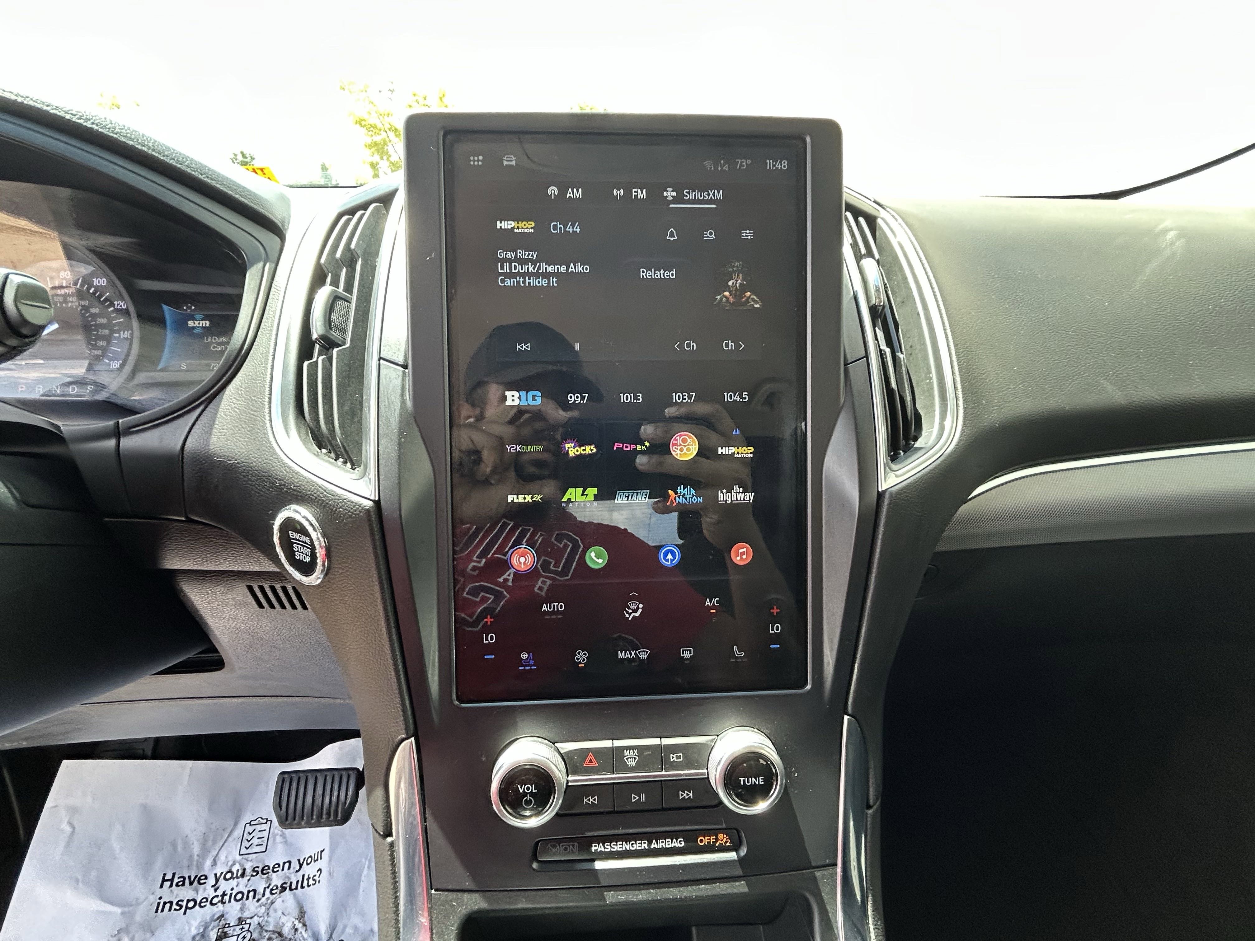 2022 Ford Edge Titanium photo 6