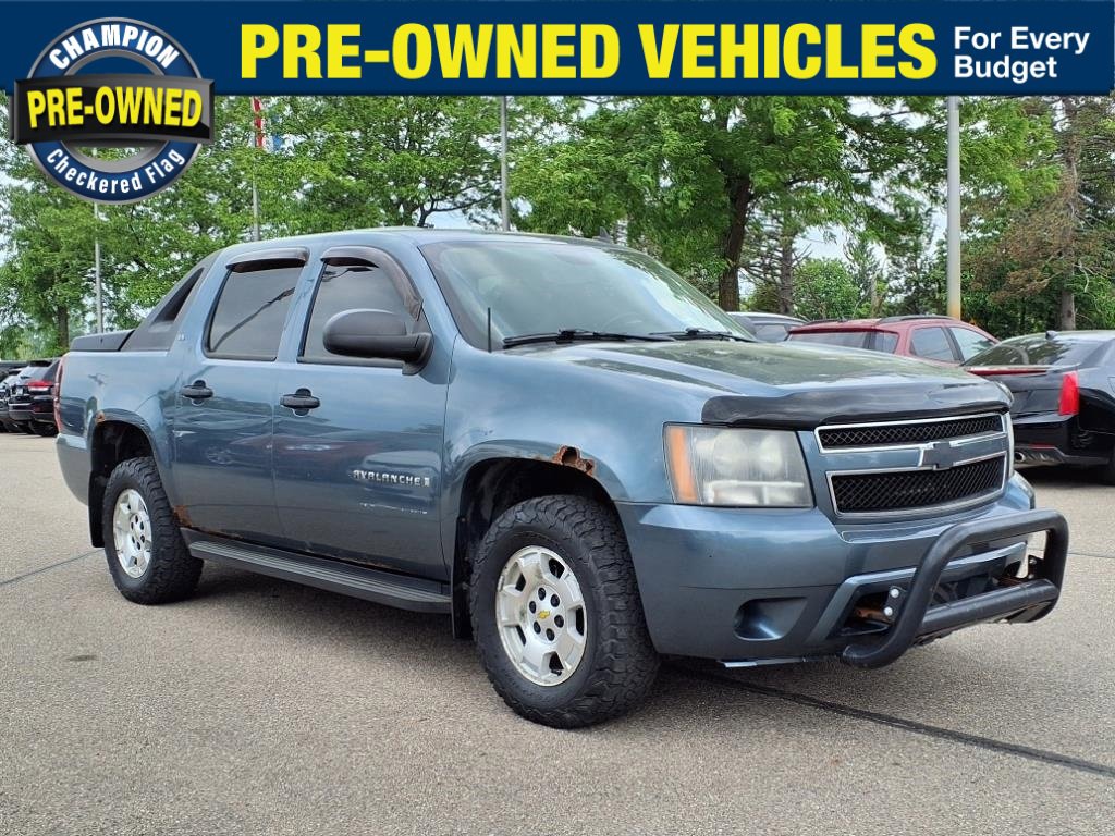 Used 2009 Chevrolet Avalanche LS with VIN 3GNFK12389G115625 for sale in Howell, MI