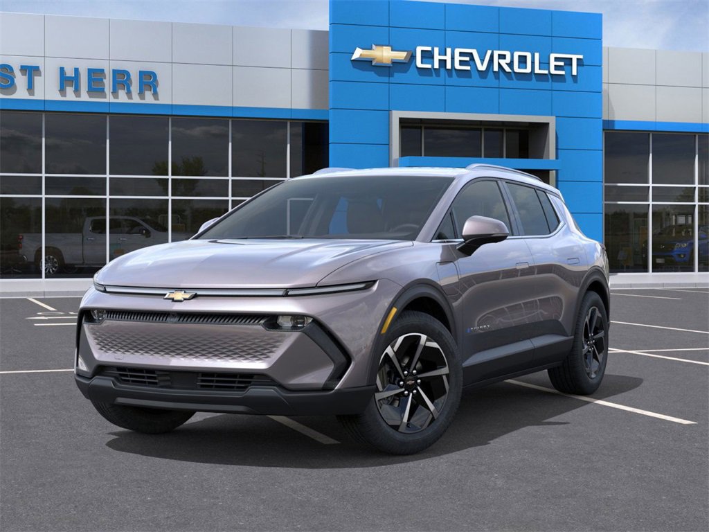 2026 Chevrolet Equinox LT photo 2