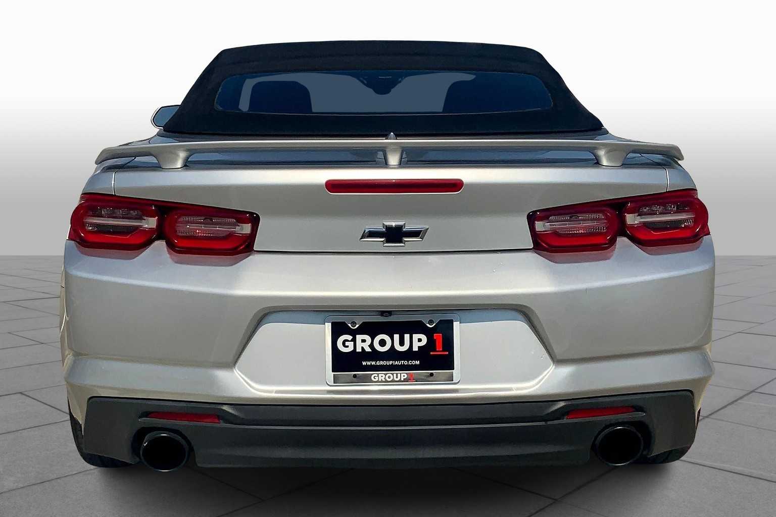 2019 Chevrolet Camaro 1LT photo 4