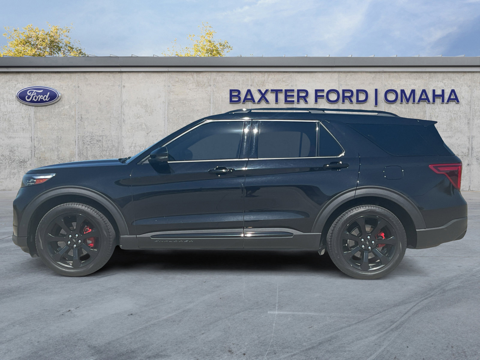 2020 Ford Explorer ST photo 9