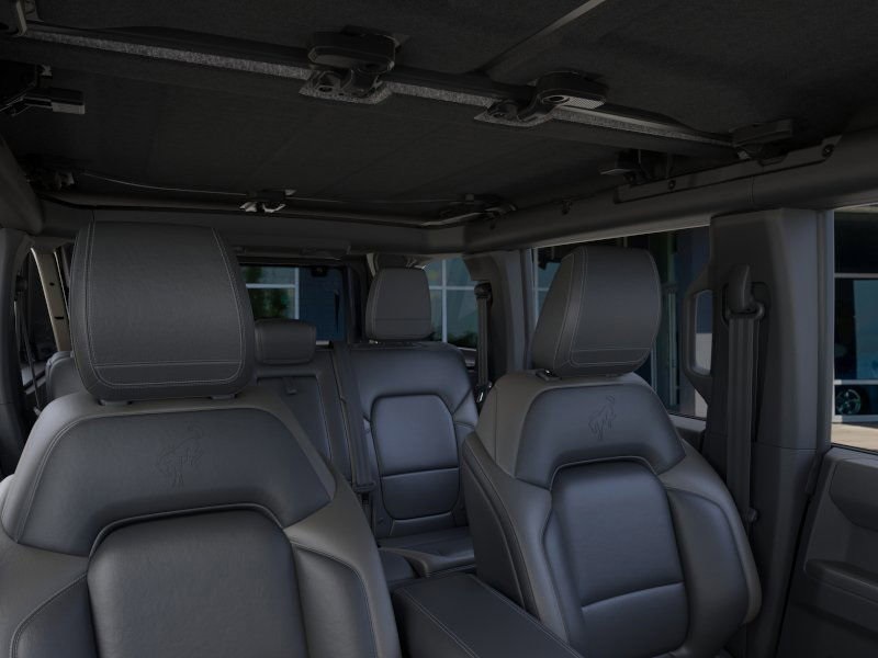 2025 Ford Bronco Outer Banks photo 4