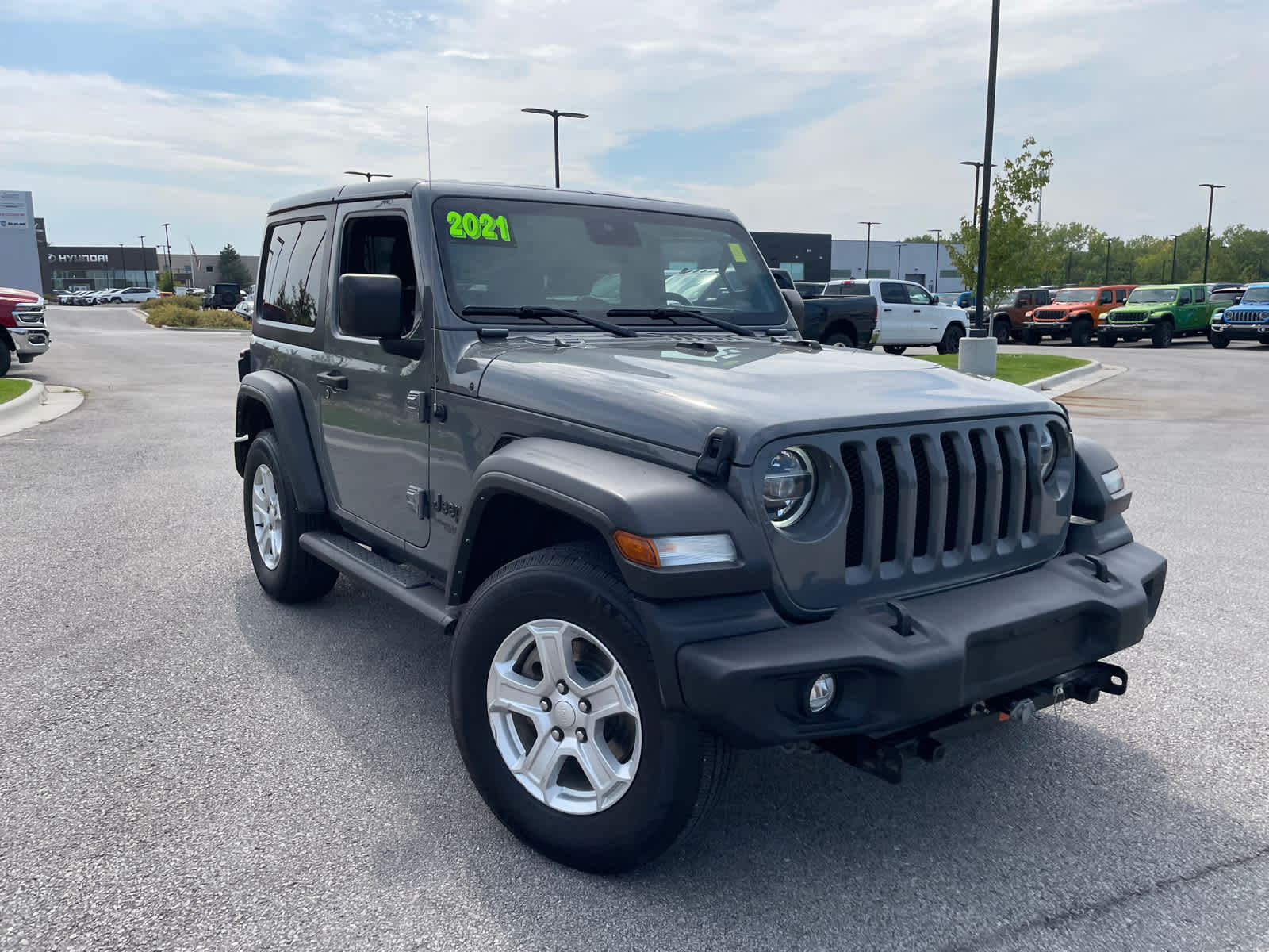 Used 2021 Jeep Wrangler Sport S with VIN 1C4GJXAN9MW849464 for sale in Kansas City