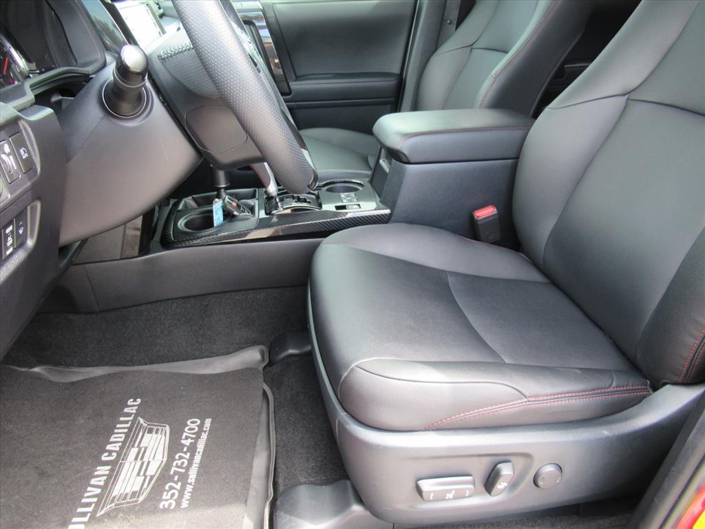 2023 Toyota 4Runner TRD Off-Road Premium photo 16