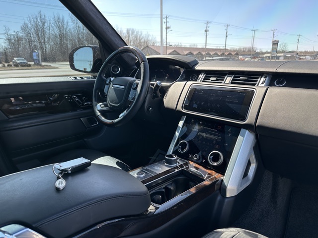 2022 Land Rover Range Rover P525 HSE HSE Westminster Edition photo 8