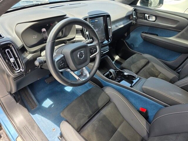 2022 Volvo C40 Recharge photo 10