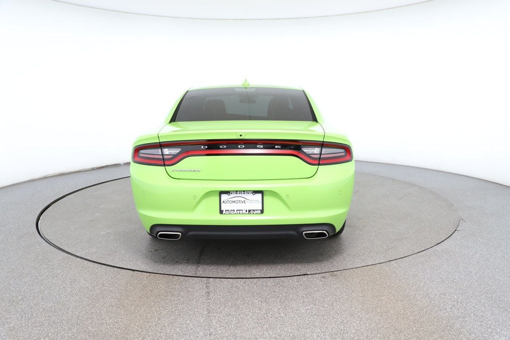 2023 Dodge Charger SXT photo 3