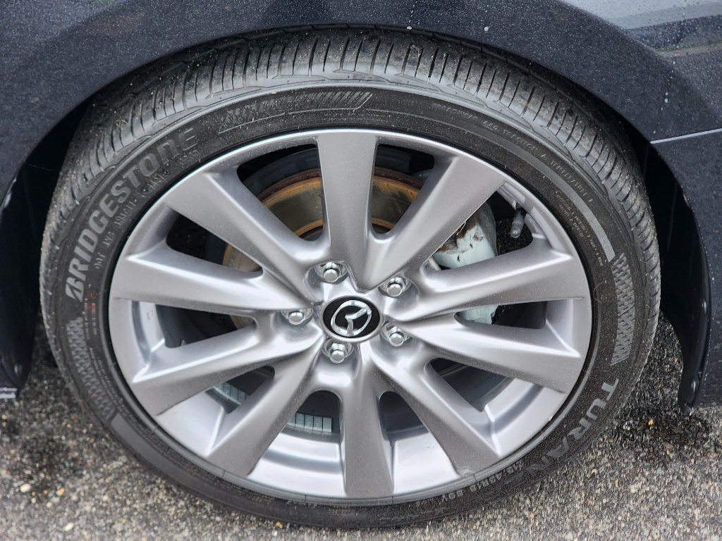 2022 Mazda Mazda3 Preferred photo 4