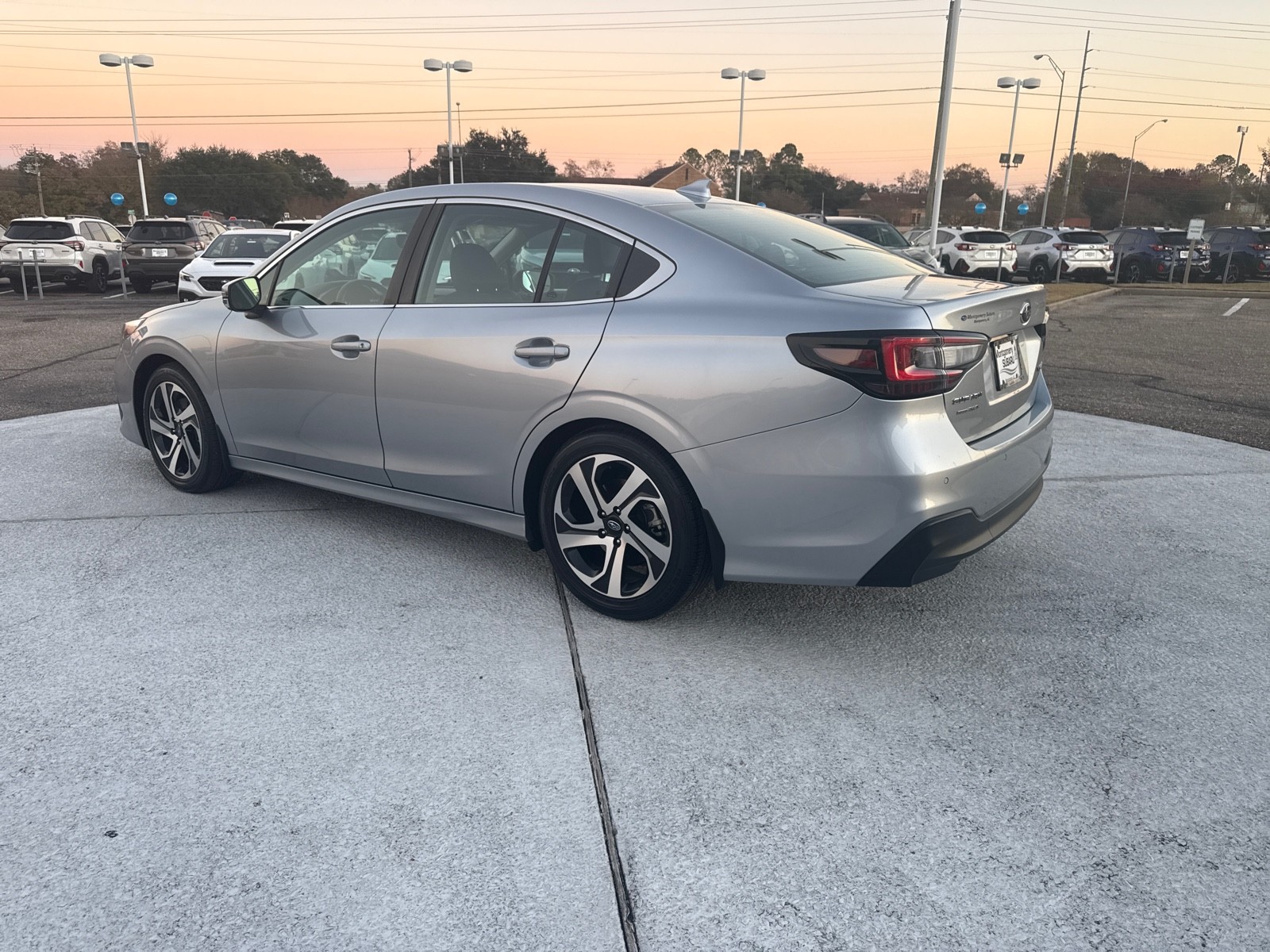 2022 Subaru Legacy Limited photo 3