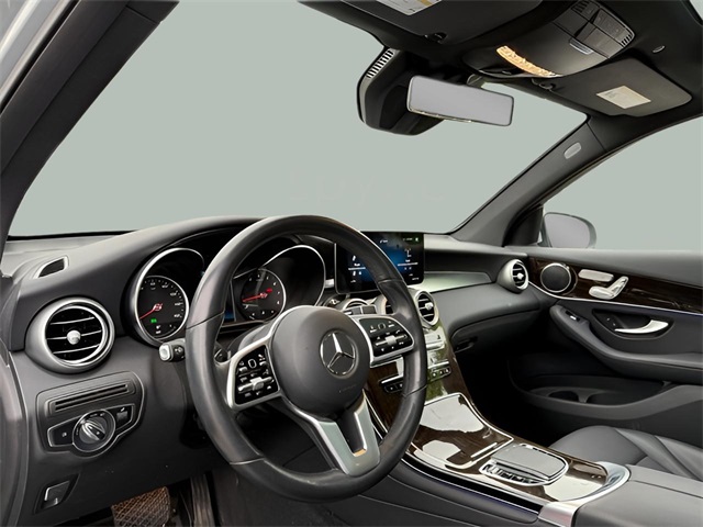 2022 Mercedes Benz GLC 300 4MATIC photo 4