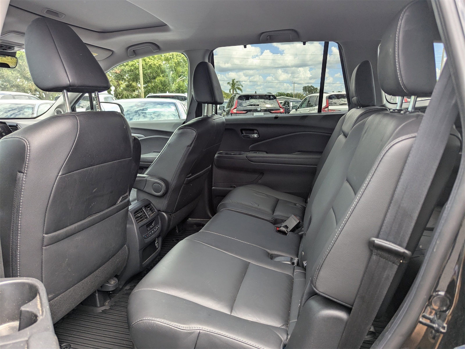 2022 Honda Pilot EX-L photo 13