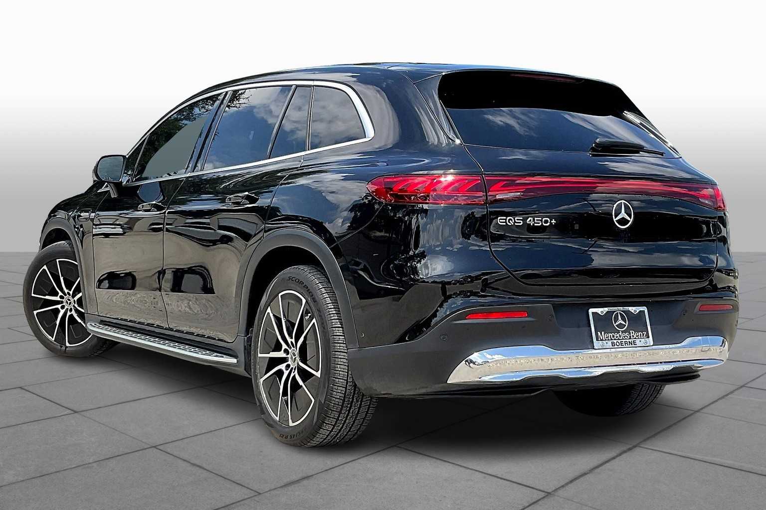 2023 Mercedes Benz EQS SUV 450 photo 10