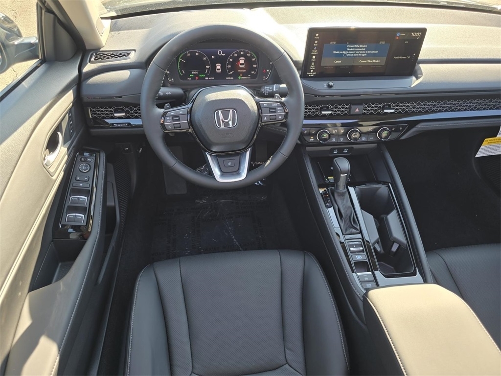 2025 Honda Accord Touring photo 18