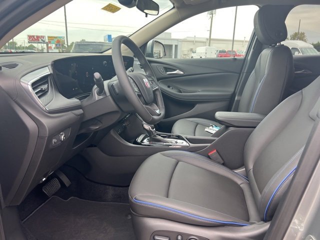 2026 Buick Encore GX Sport Touring photo 8