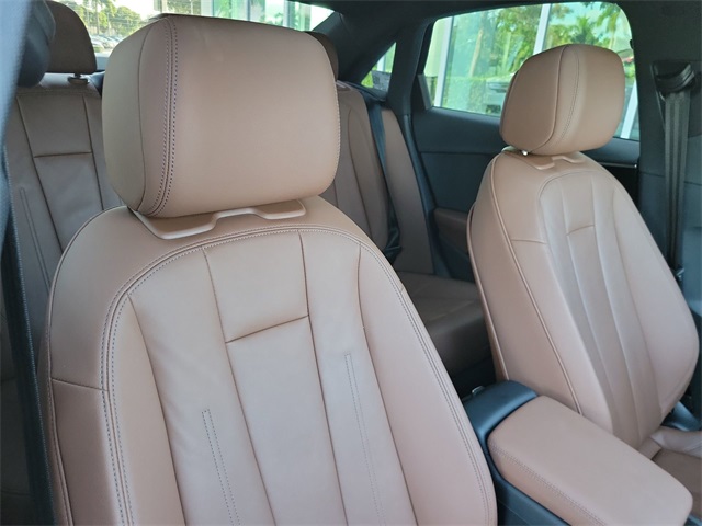 2021 Audi A4 40 Premium Quattro photo 24