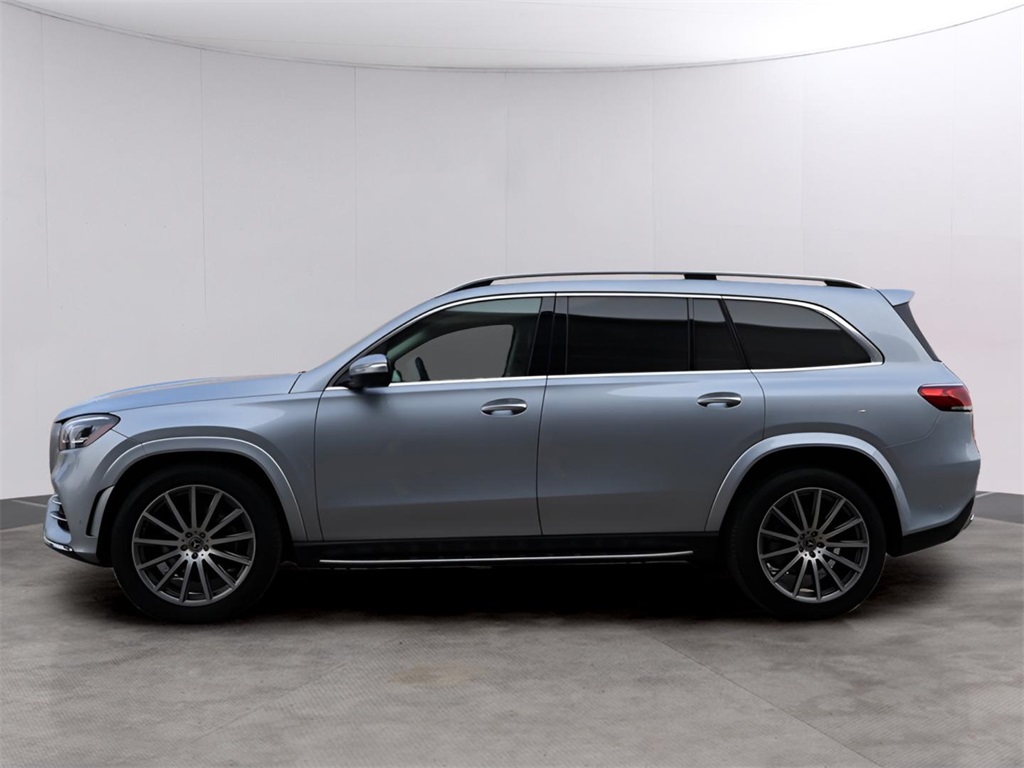2022 Mercedes Benz GLS 450 4MATIC photo 2