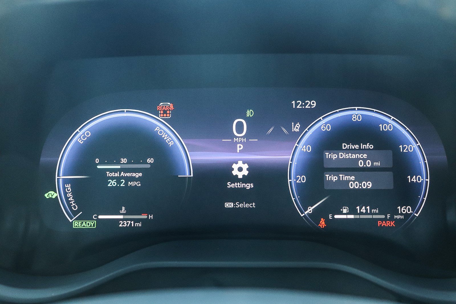 2025 Toyota Sienna Woodland Edition photo 23