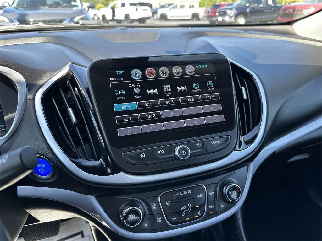 2018 Chevrolet Volt LT photo 16