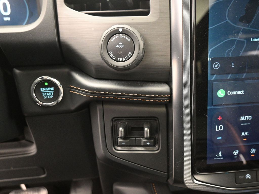 2024 Ford Expedition Platinum photo 16