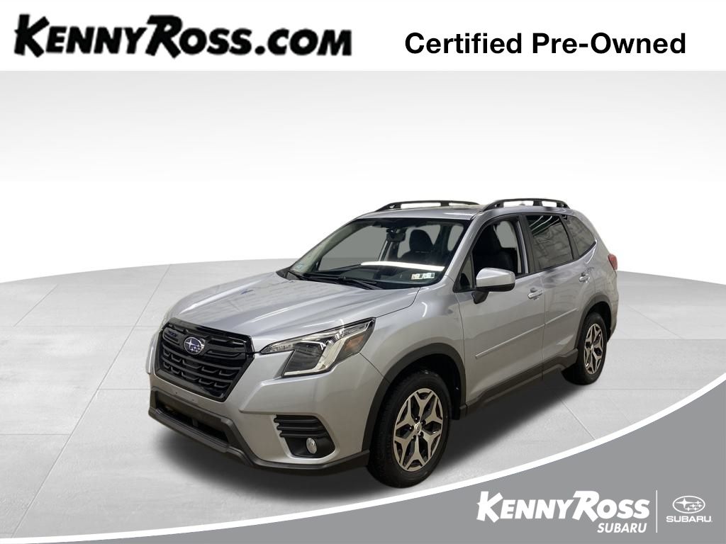 2022 Subaru Forester Premium's photo