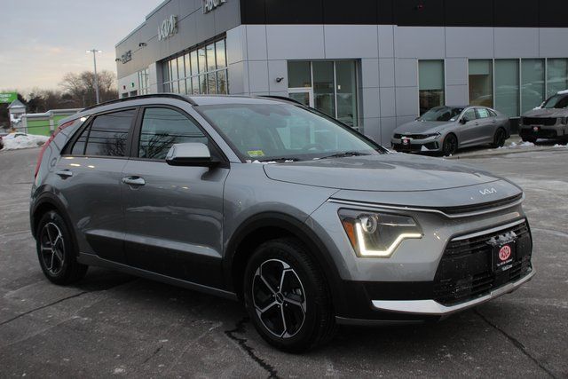 2023 Kia Niro EX
