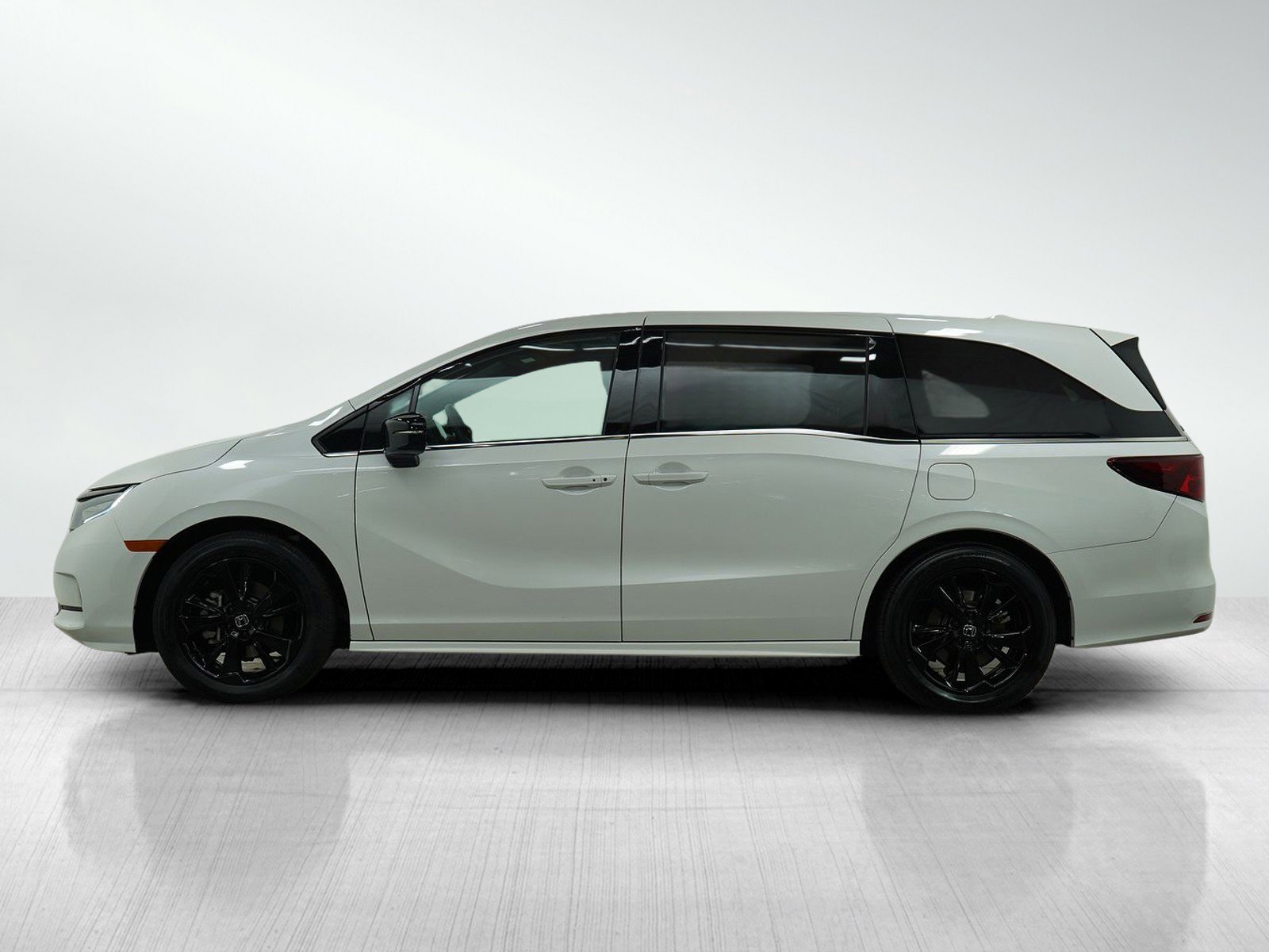Used 2023 Honda Odyssey SPORT with VIN 5FNRL6H72PB042054 for sale in Wayzata, Minnesota