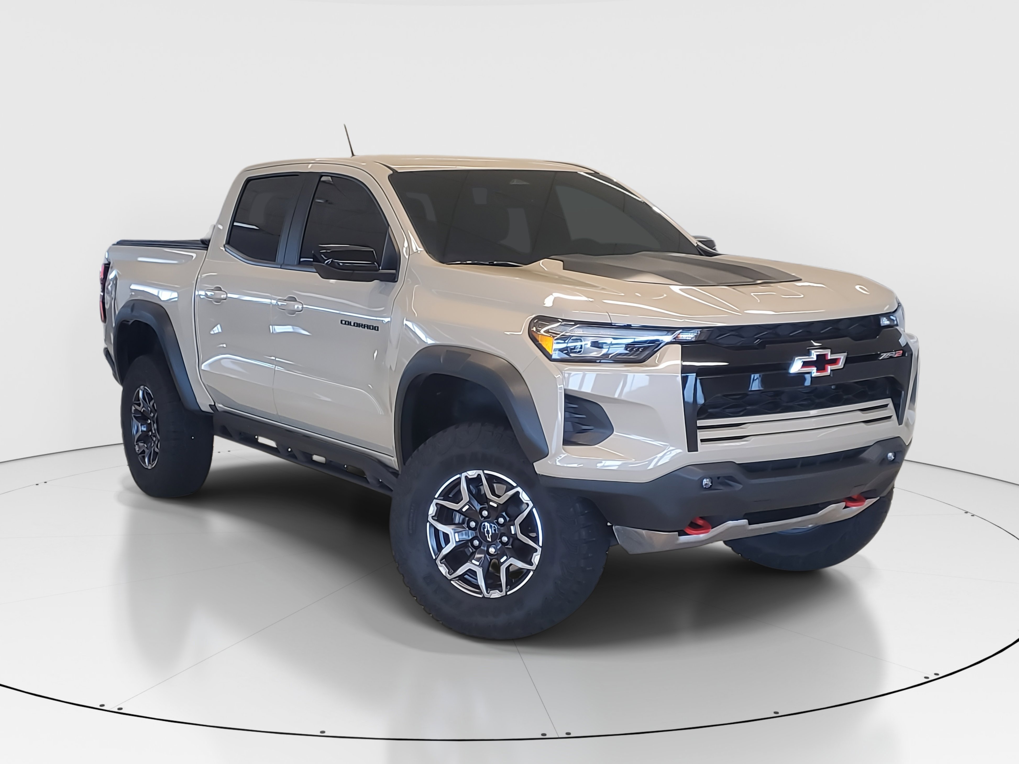 2024 Chevrolet Colorado ZR2 photo 2