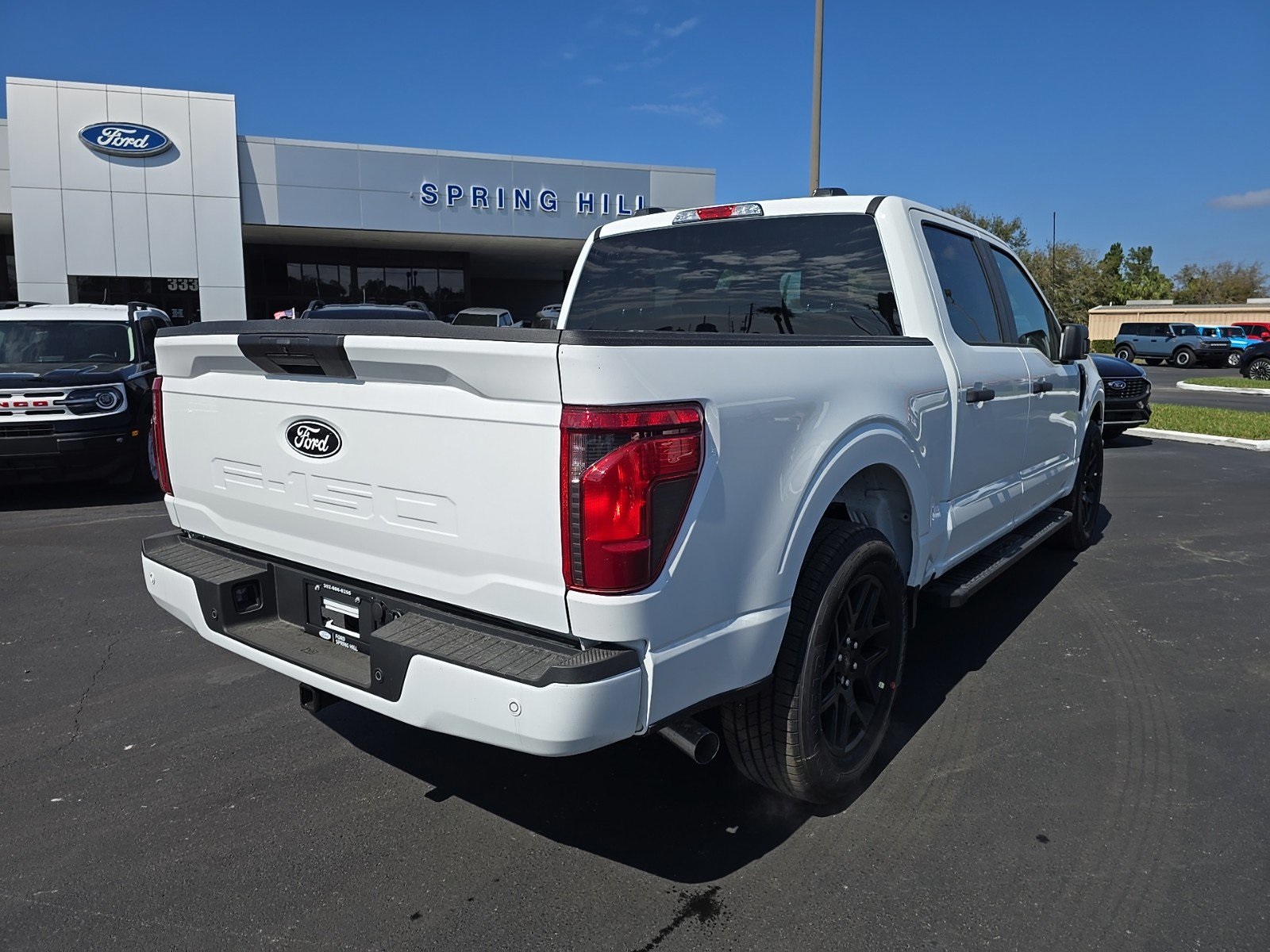 2025 Ford F-150 STX photo 4