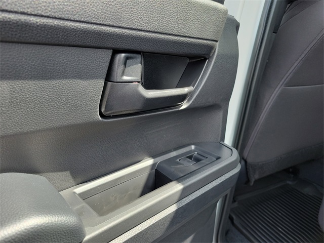 2025 Toyota Tacoma SR5 Double Cab photo 10