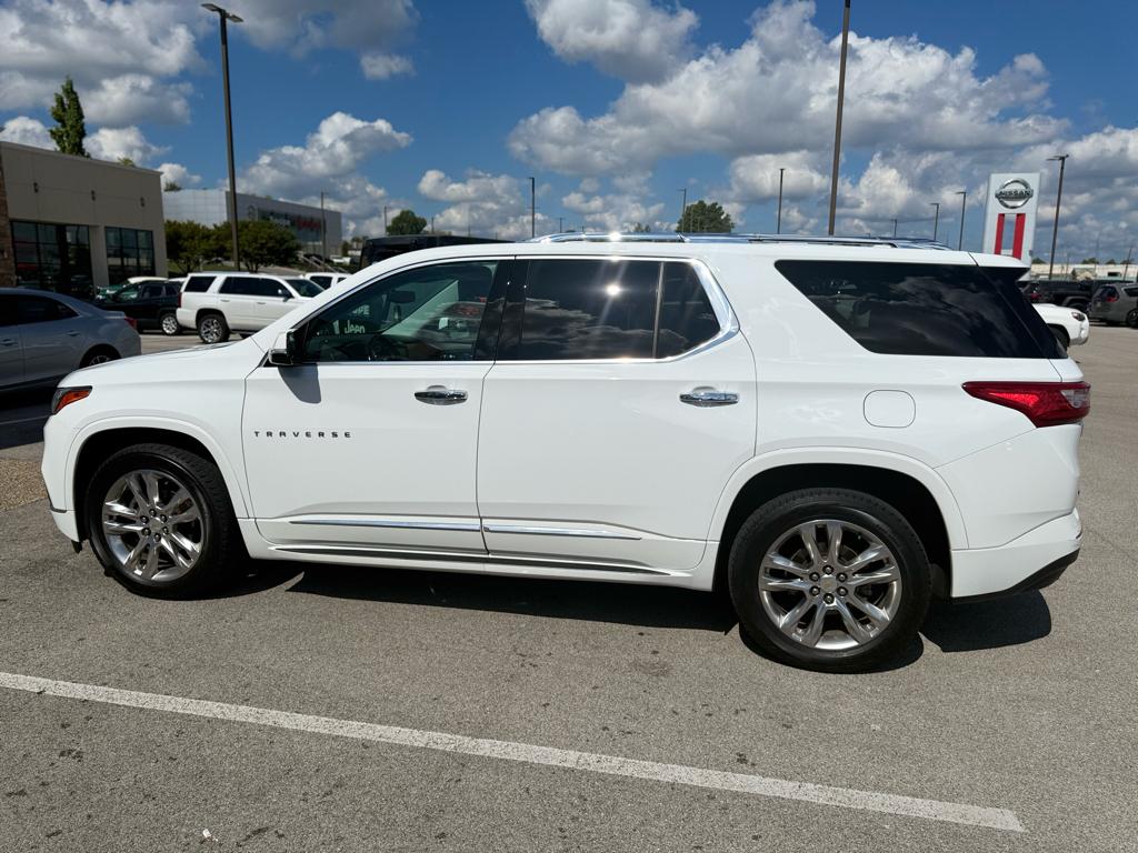 2018 Chevrolet Traverse High Country photo 2