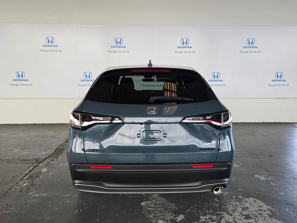 2026 Honda HR-V Sport photo 3