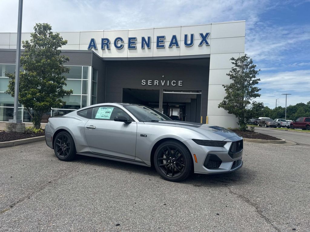 2025 Ford Mustang GT's photo