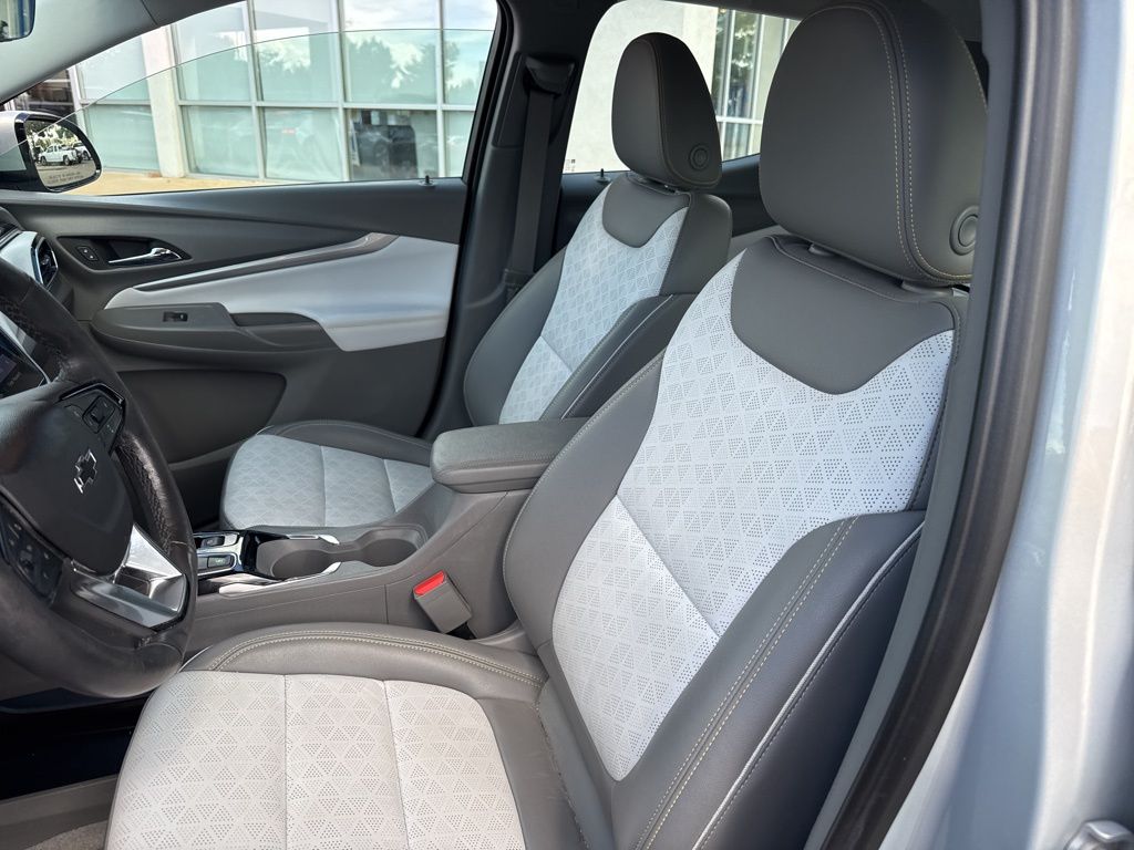 2022 Chevrolet Bolt EUV Premier photo 12