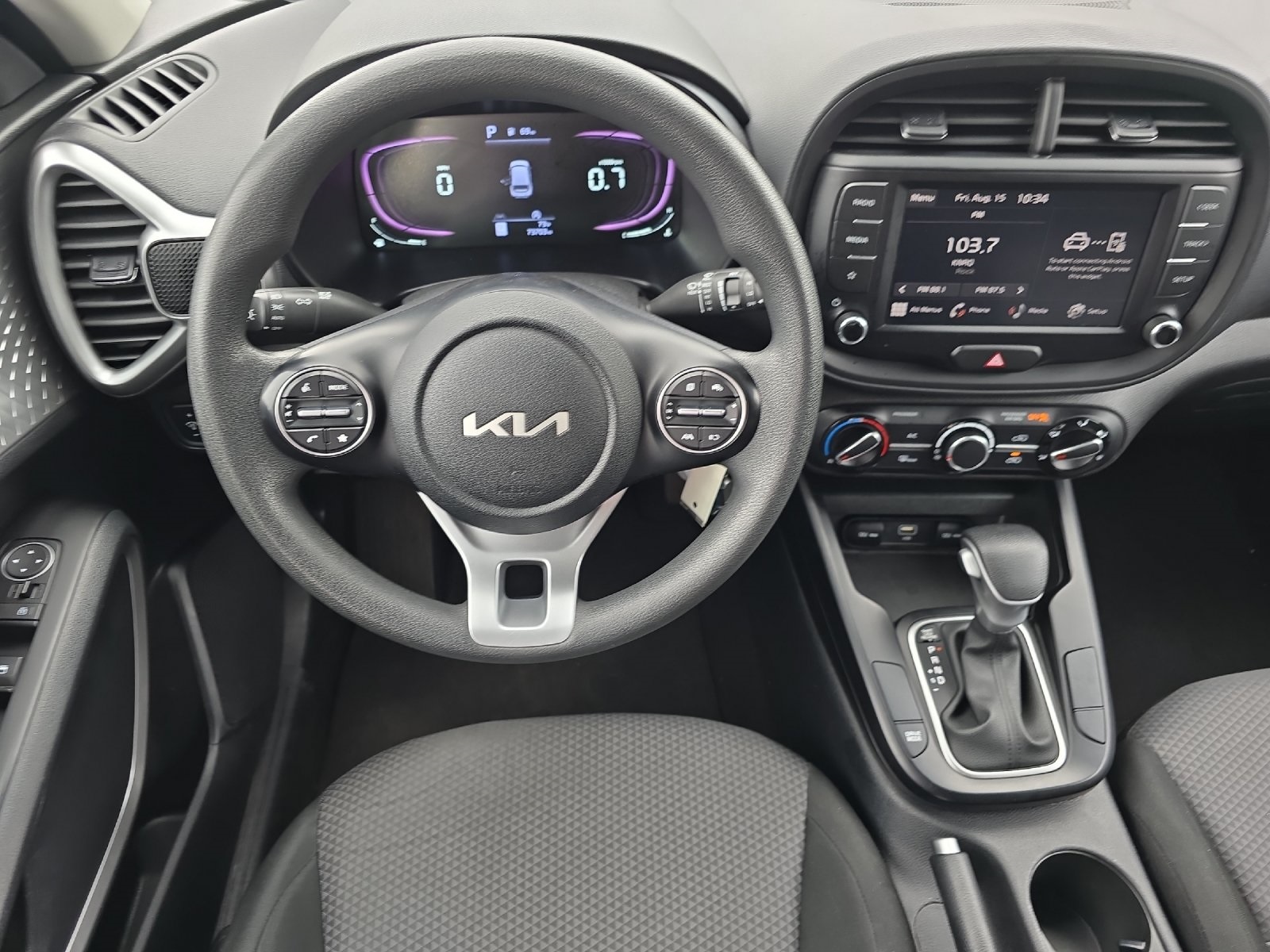 2023 Kia Soul LX photo 11