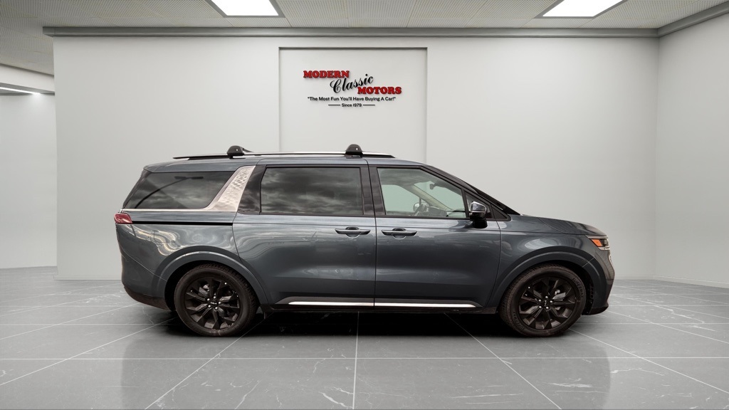 2024 Kia Carnival SX Prestige's photo