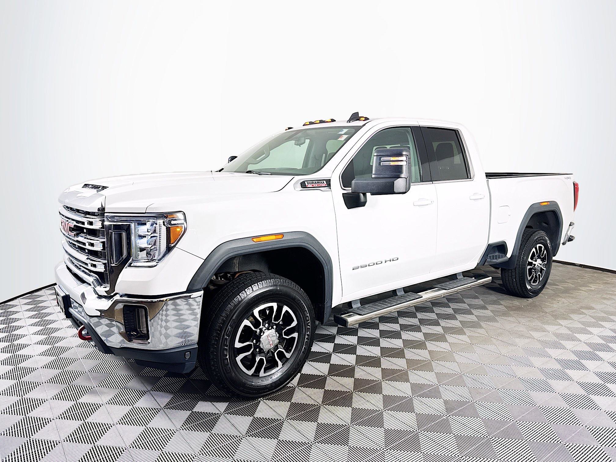 2020 GMC Sierra 2500HD SLE's photo