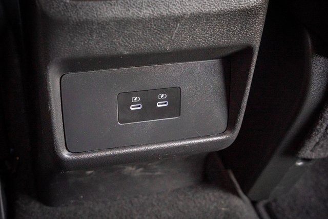 2024 Nissan Rogue SV photo 28
