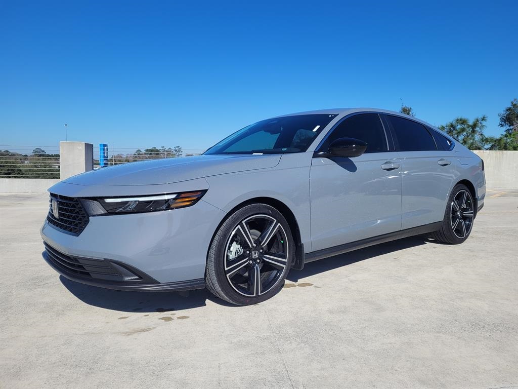 2025 Honda Accord Hybrid Sport photo 3