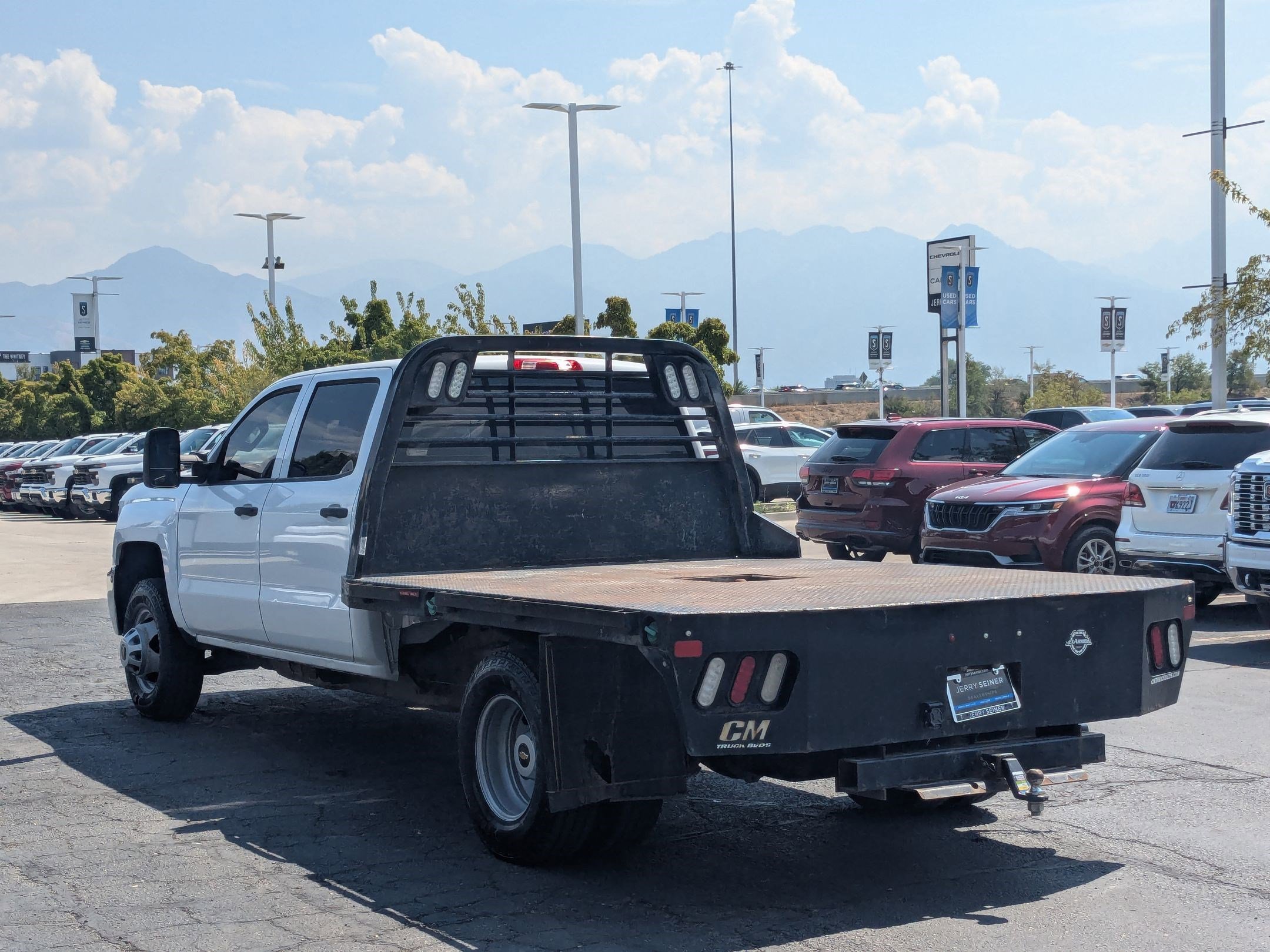 2018 Chevrolet Silverado 3500HD photo 2