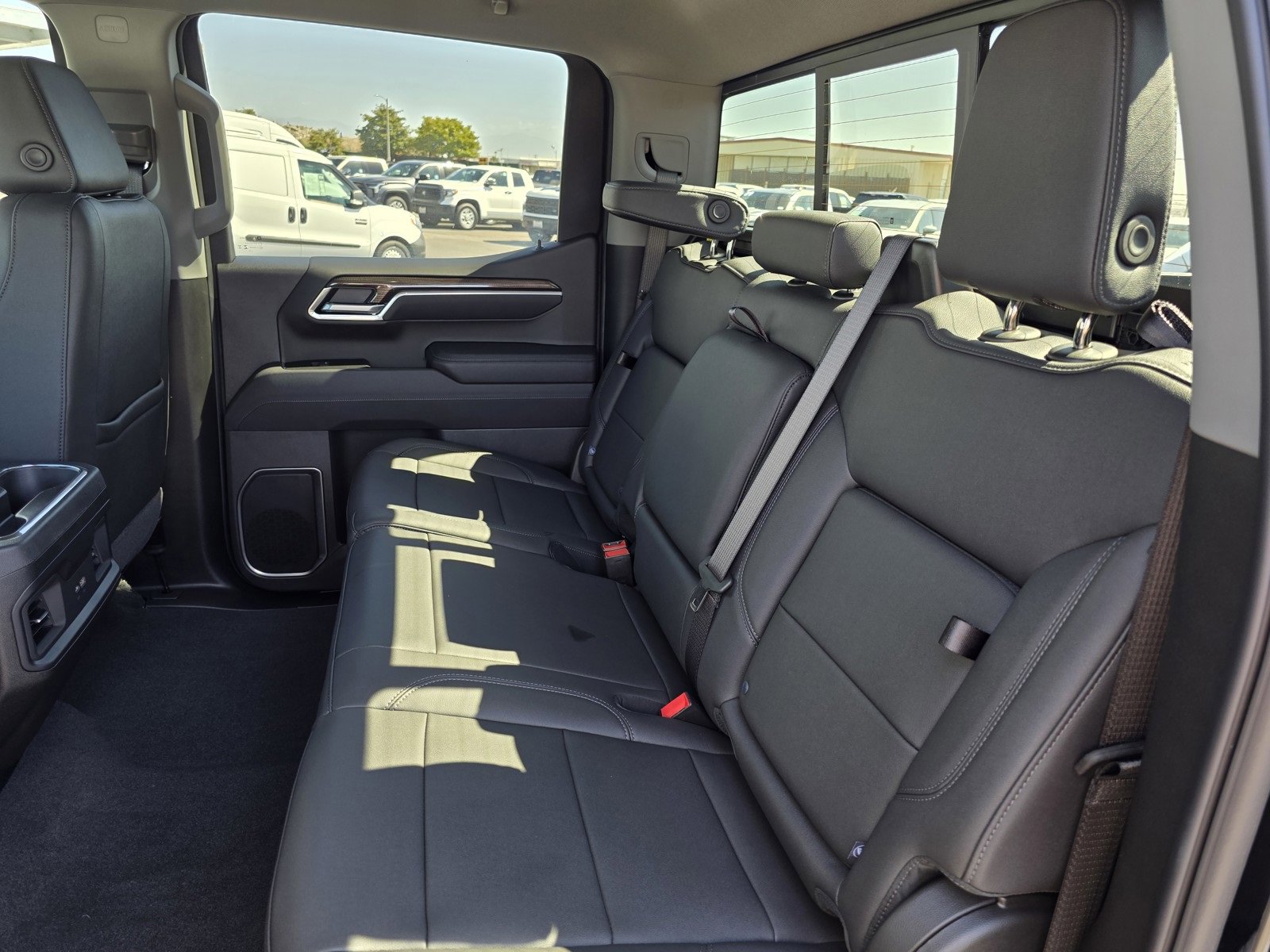 2025 Chevrolet Silverado 1500 RST photo 12